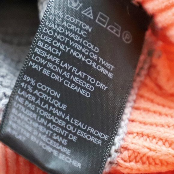 Urban Outfitters BDG Grey Orange Accent Sweater - Picture 4 of 6